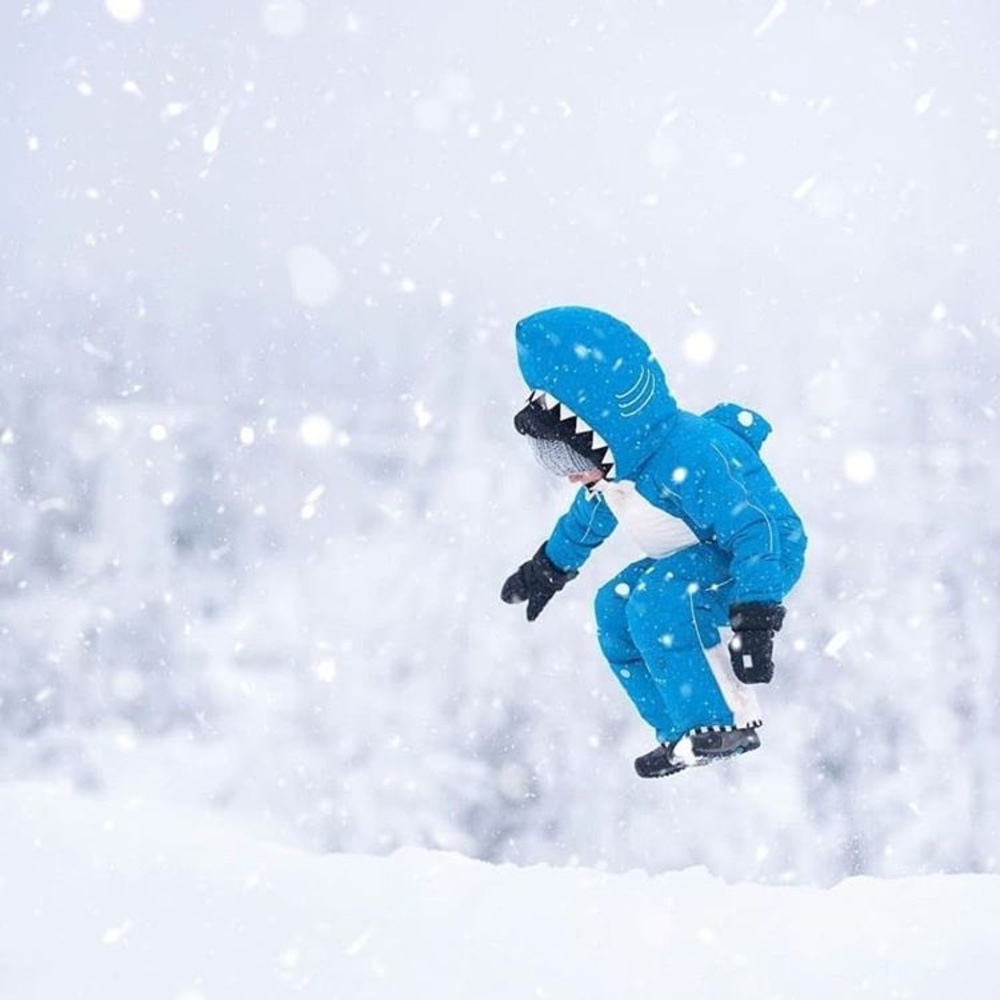 Weedo funwear sold out shark snowboarding suit